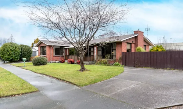 7 Woodbury Street, Avonhead